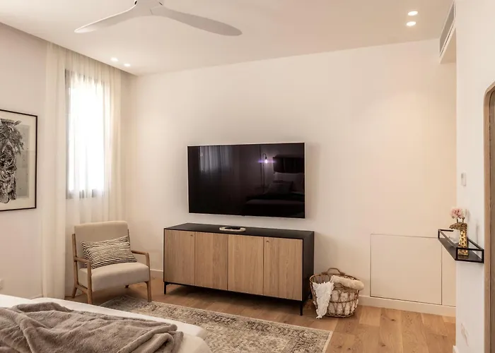 Апартаменти Elysium Heights *